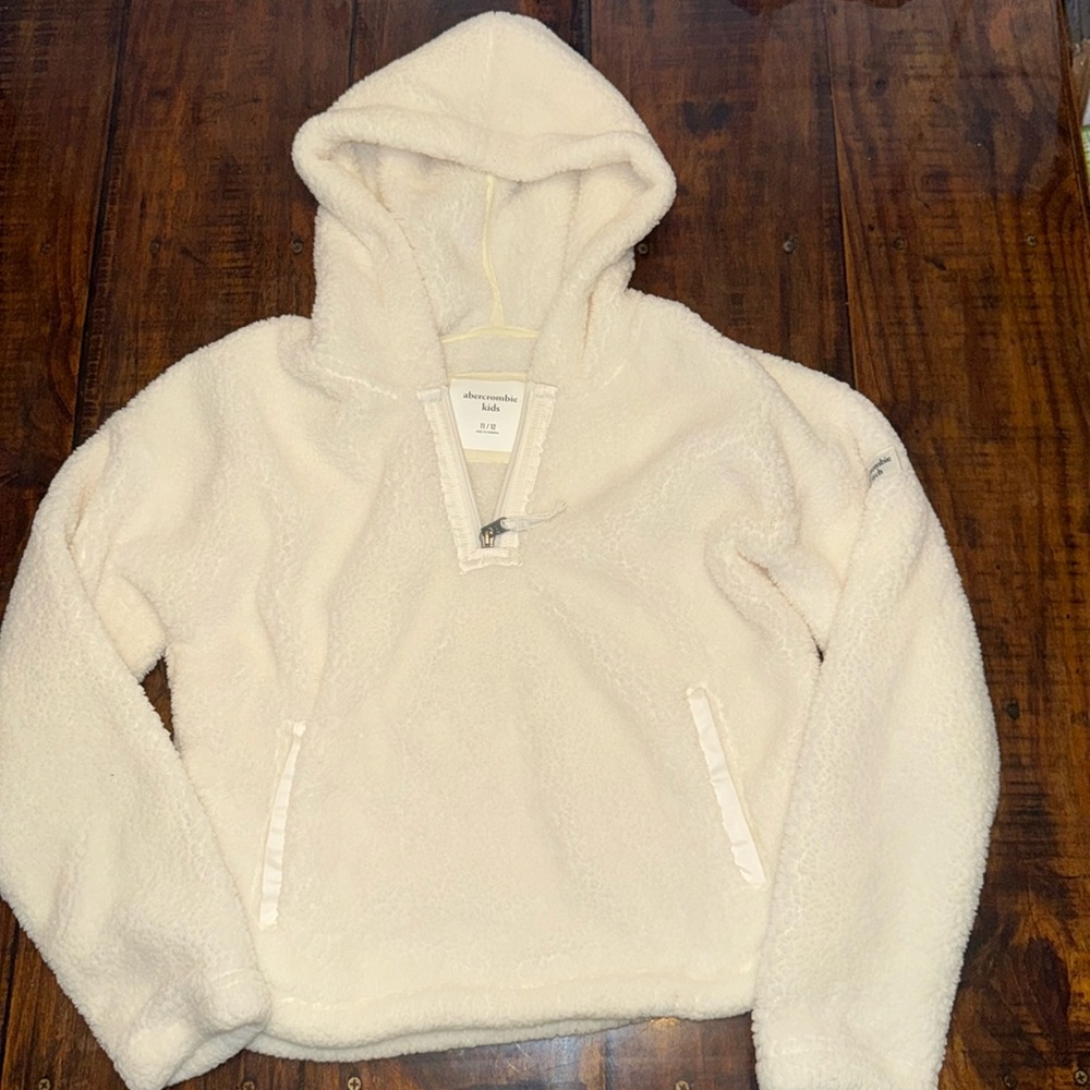 Girls Abercrombie & Fitch Kids 1/4 zip pullover hoodie cream size 11/12
